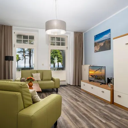 Kuestenkind-binz-|-villa-strandidyll-fewo-4-75m²-meerblick-2-balkone